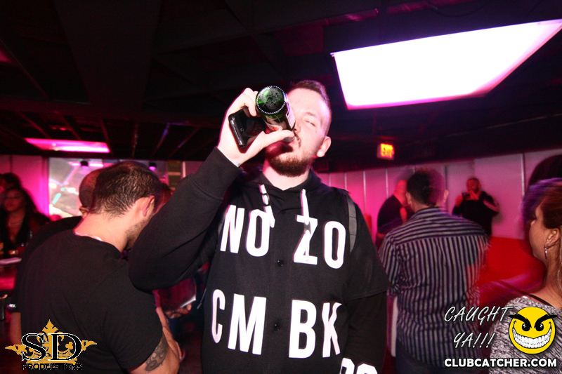 Gravity Soundbar nightclub photo 35 - May 3rd, 2014