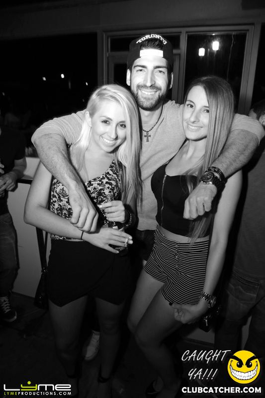 Avenue nightclub photo 117 - May 29th, 2014