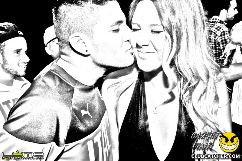 Avenue nightclub photo 105 - June 19th, 2014