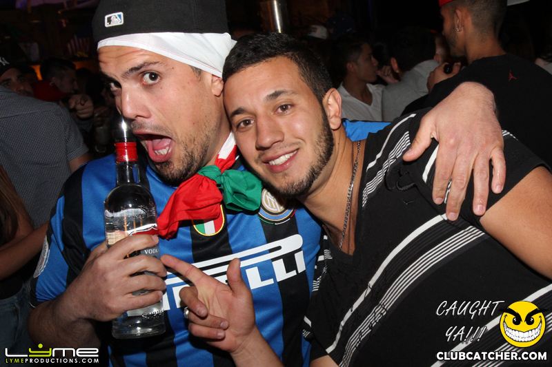 Avenue nightclub photo 70 - June 19th, 2014