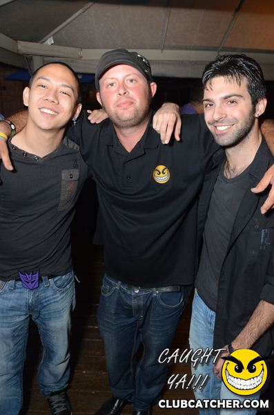 T2 lounge photo 102 - August 1st, 2013