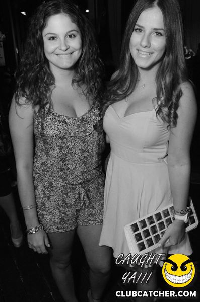 T2 lounge photo 120 - August 1st, 2013