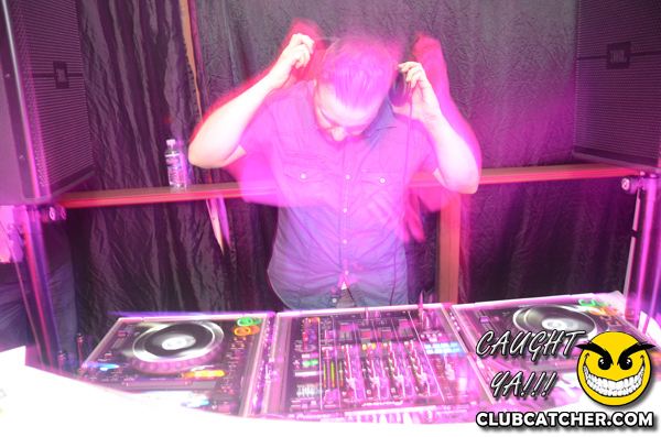 T2 lounge photo 123 - August 1st, 2013