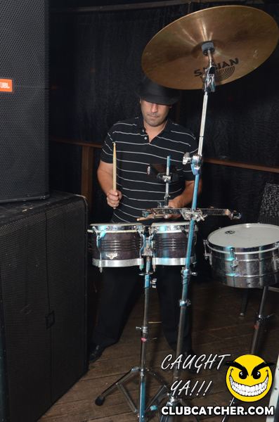 T2 lounge photo 127 - August 1st, 2013