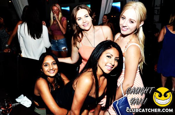 T2 lounge photo 19 - August 1st, 2013