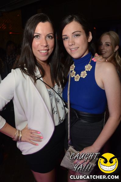 T2 lounge photo 46 - August 1st, 2013