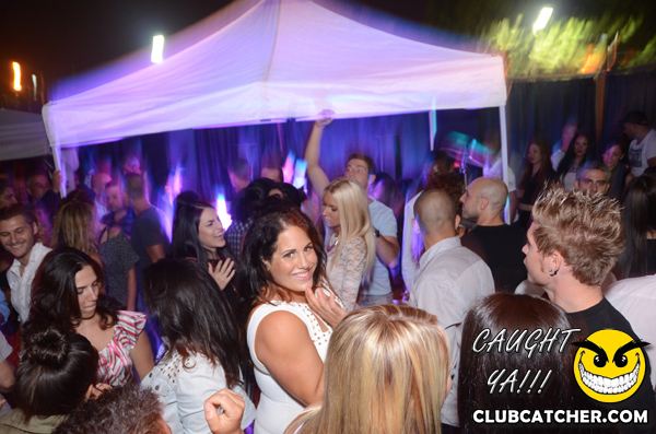 T2 lounge photo 52 - August 1st, 2013