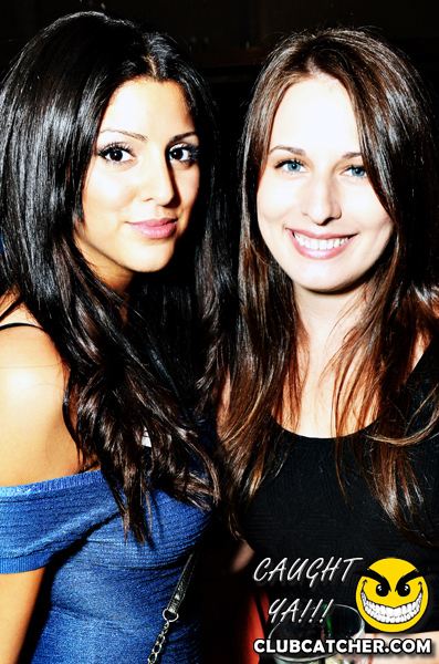 T2 lounge photo 7 - August 1st, 2013