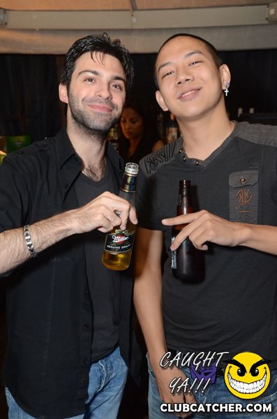 T2 lounge photo 95 - August 1st, 2013