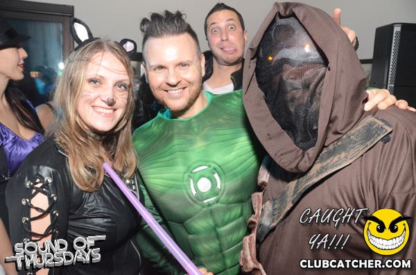 T2 lounge photo 108 - October 31st, 2013