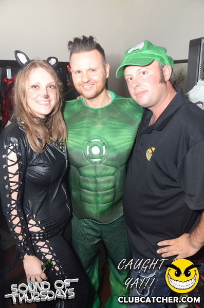 T2 lounge photo 131 - October 31st, 2013