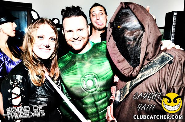 T2 lounge photo 27 - October 31st, 2013