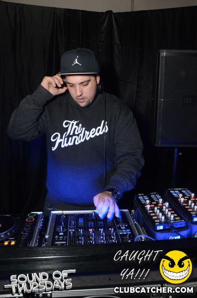 T2 lounge photo 46 - October 31st, 2013