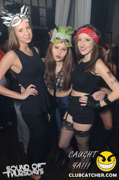 T2 lounge photo 55 - October 31st, 2013