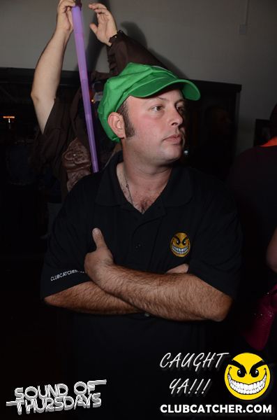 T2 lounge photo 65 - October 31st, 2013