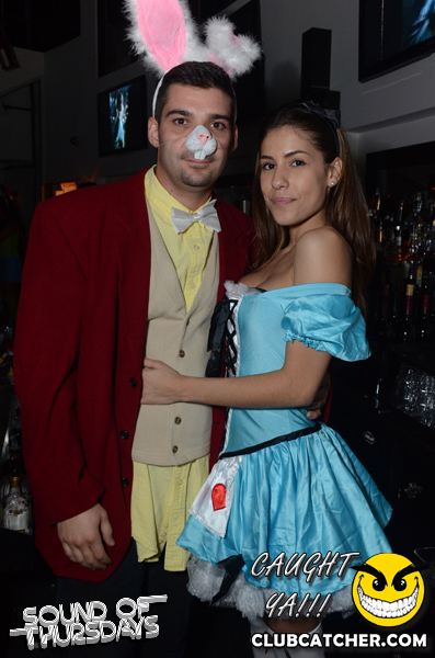 T2 lounge photo 88 - October 31st, 2013