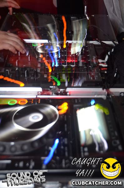 T2 lounge photo 91 - October 31st, 2013