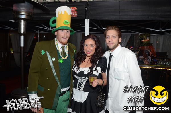 T2 lounge photo 92 - October 31st, 2013