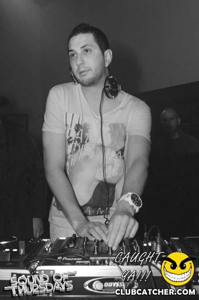 T2 lounge photo 93 - October 31st, 2013