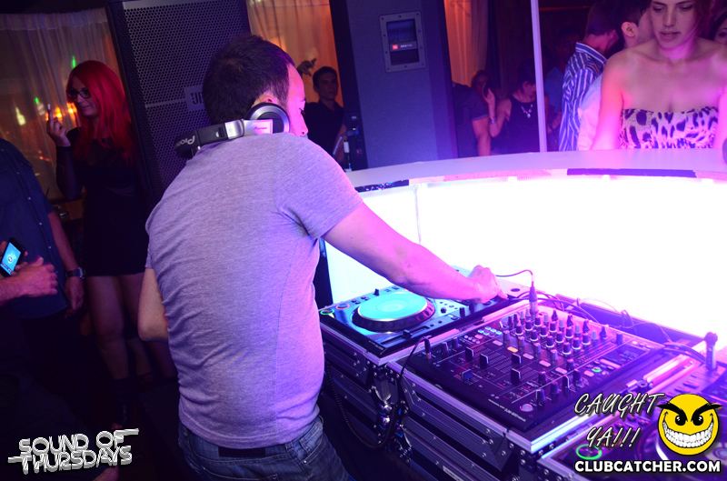 T2 lounge photo 93 - June 26th, 2014