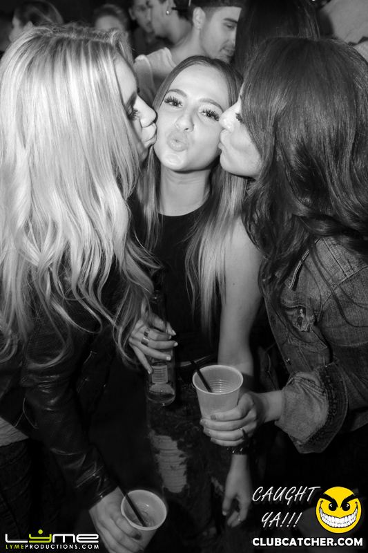 Avenue nightclub photo 56 - July 10th, 2014