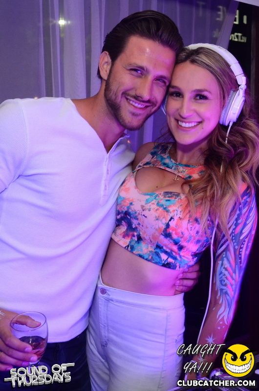 T2 lounge photo 12 - July 17th, 2014