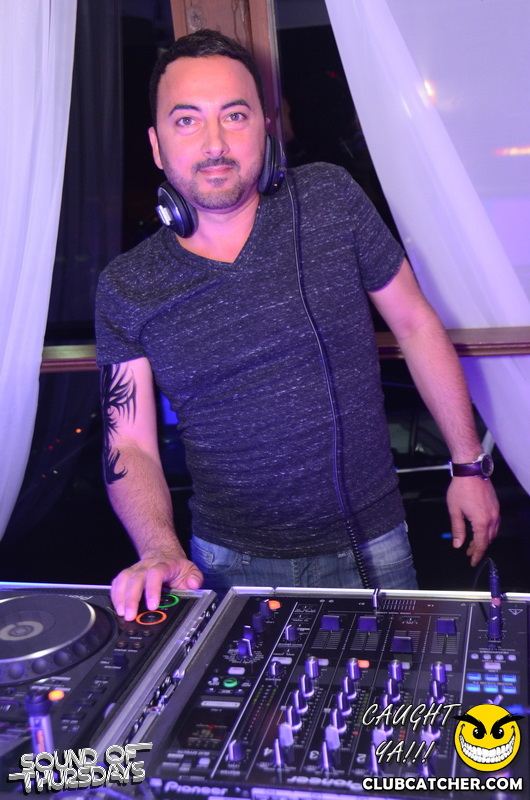 T2 lounge photo 6 - July 17th, 2014