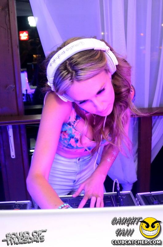 T2 lounge photo 69 - July 17th, 2014