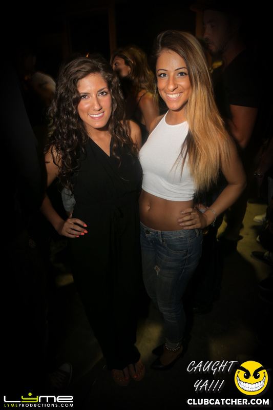 Avenue nightclub photo 11 - July 31st, 2014