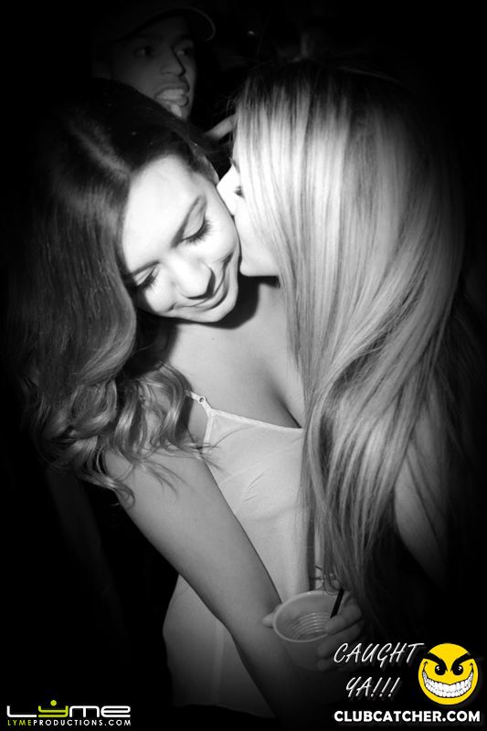 Avenue nightclub photo 12 - August 7th, 2014