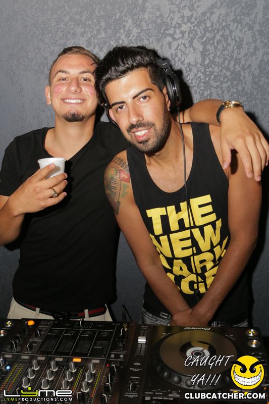 Avenue nightclub photo 14 - August 7th, 2014