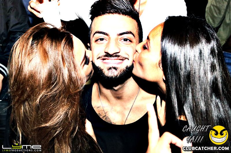 Avenue nightclub photo 21 - August 7th, 2014
