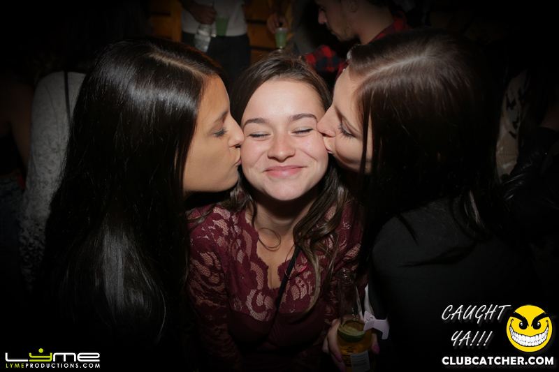 Avenue nightclub photo 15 - August 14th, 2014