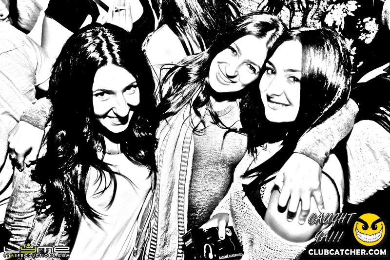 Avenue nightclub photo 18 - August 28th, 2014