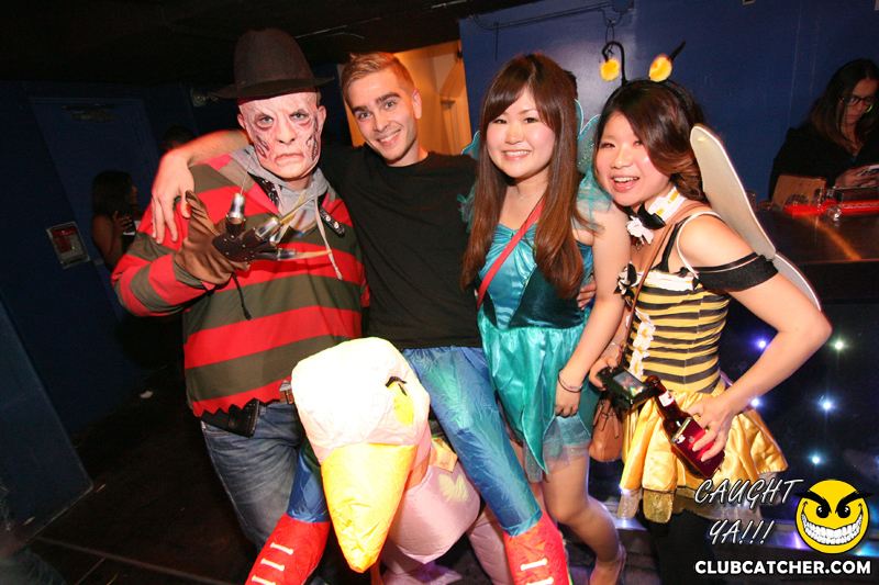 Gravity Soundbar nightclub photo 109 - October 31st, 2014