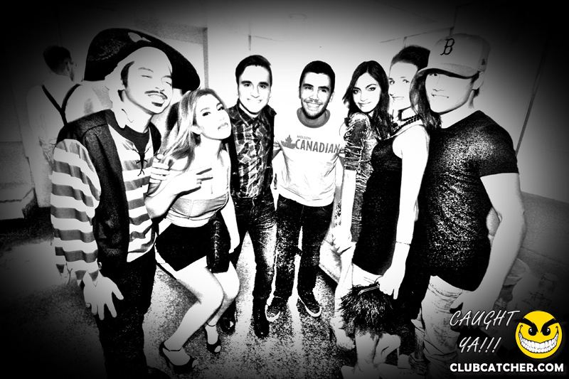 Gravity Soundbar nightclub photo 114 - October 31st, 2014