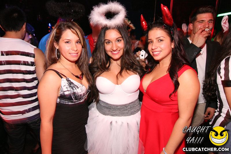 Gravity Soundbar nightclub photo 135 - October 31st, 2014