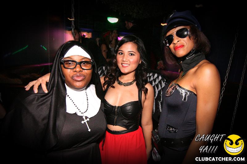 Gravity Soundbar nightclub photo 145 - October 31st, 2014