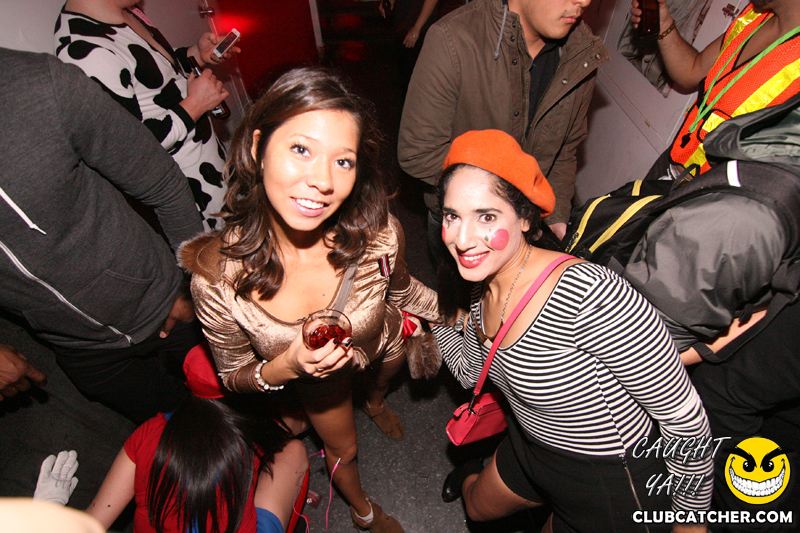 Gravity Soundbar nightclub photo 164 - October 31st, 2014