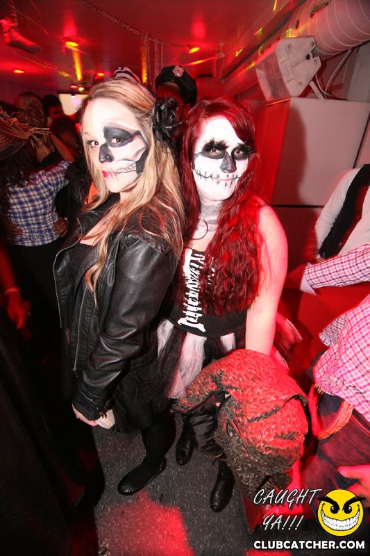 Gravity Soundbar nightclub photo 165 - October 31st, 2014