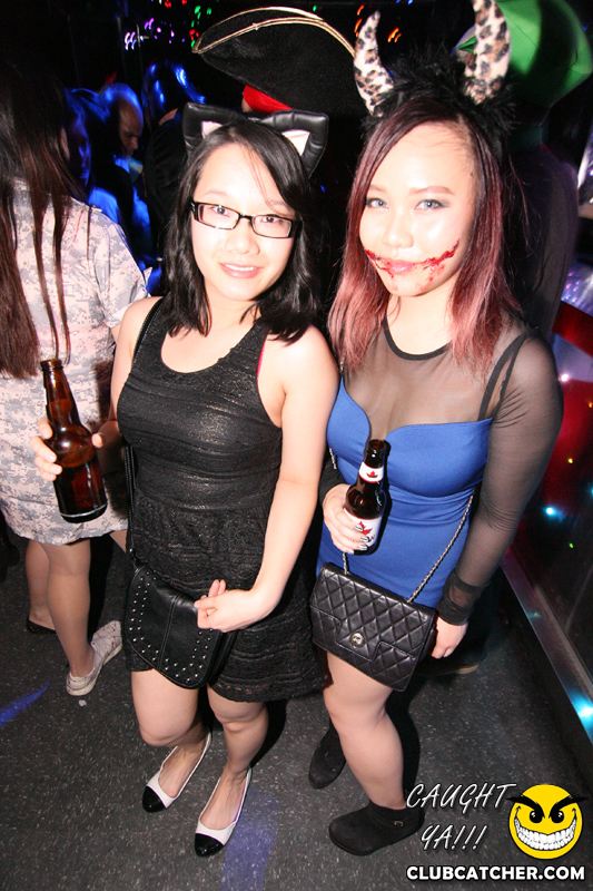 Gravity Soundbar nightclub photo 172 - October 31st, 2014