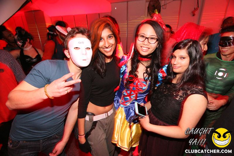 Gravity Soundbar nightclub photo 175 - October 31st, 2014