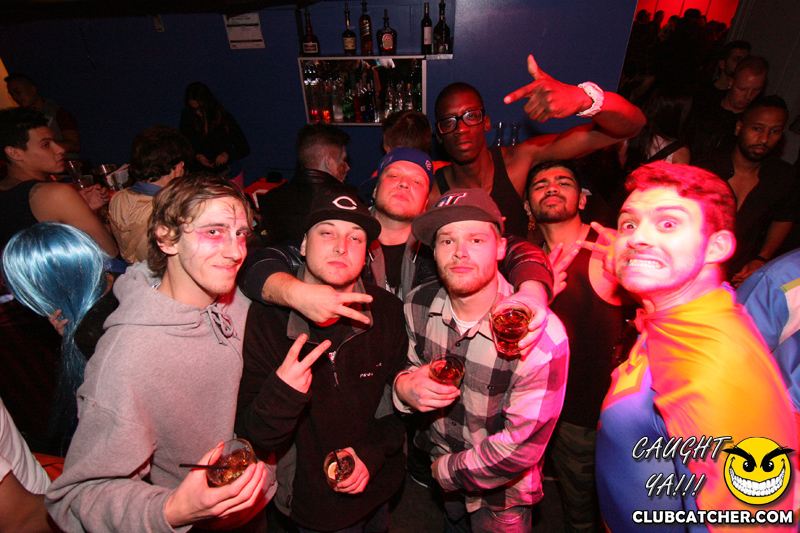 Gravity Soundbar nightclub photo 218 - October 31st, 2014