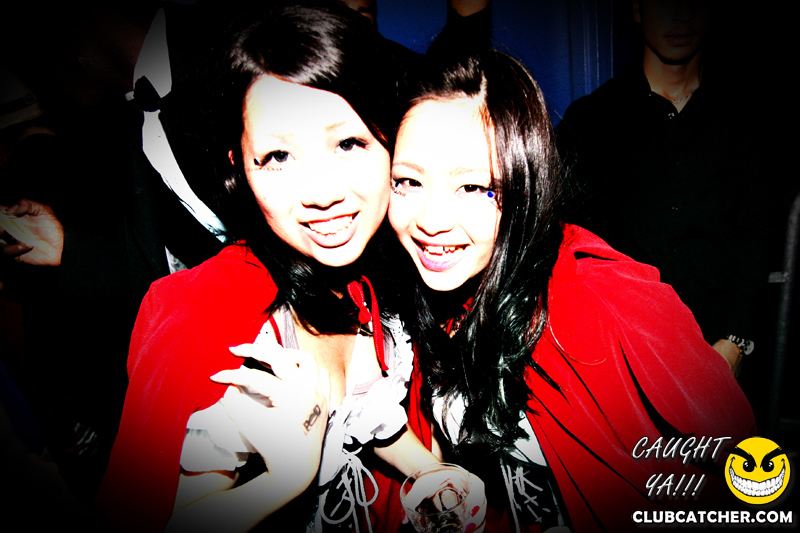 Gravity Soundbar nightclub photo 236 - October 31st, 2014