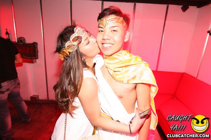 Gravity Soundbar nightclub photo 269 - October 31st, 2014