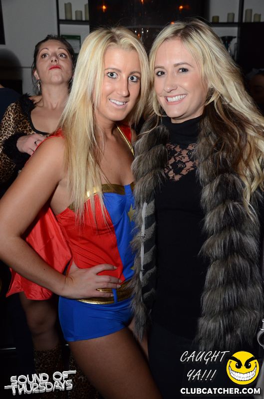 T2 lounge photo 2 - October 30th, 2014