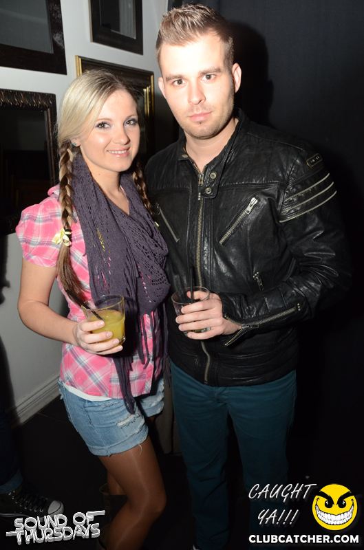 T2 lounge photo 59 - October 30th, 2014