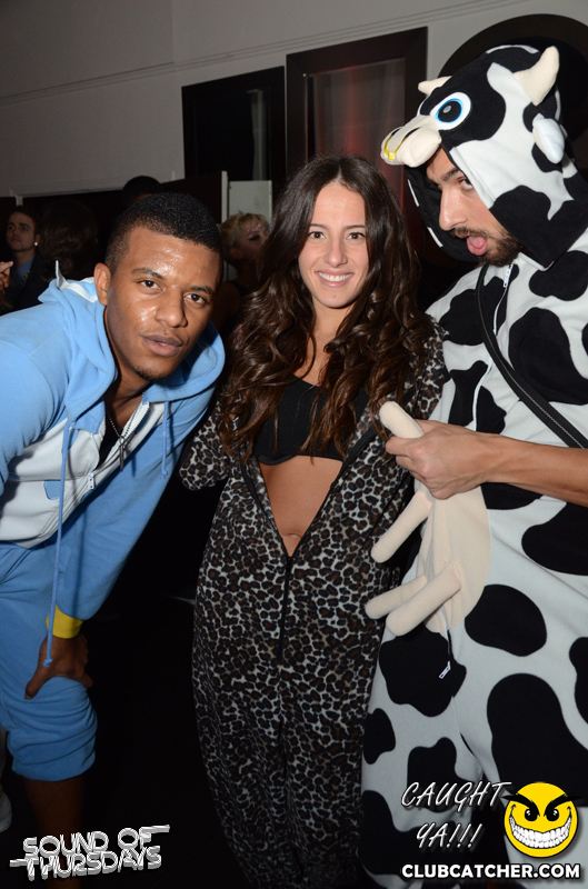 T2 lounge photo 79 - October 30th, 2014