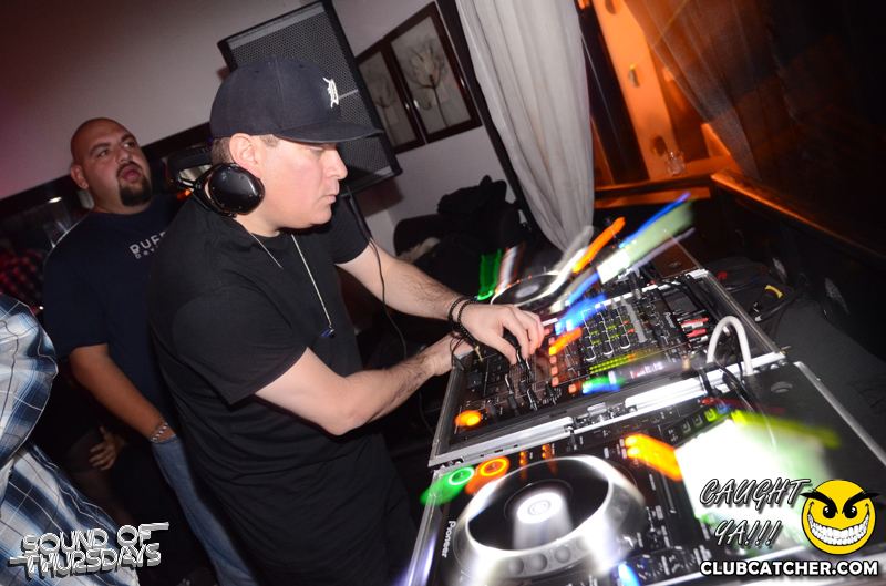 T2 lounge photo 83 - October 30th, 2014