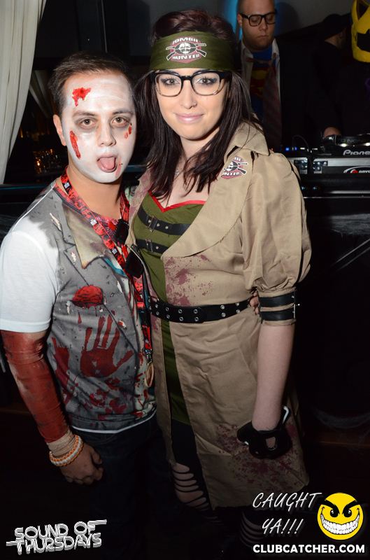 T2 lounge photo 93 - October 30th, 2014